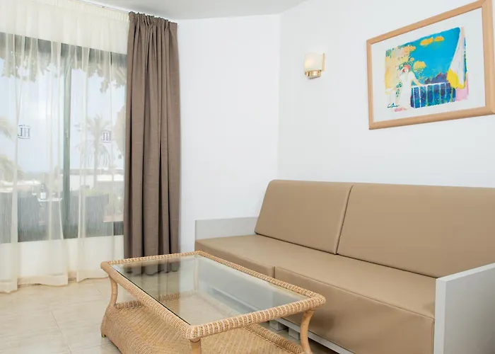 Hl Club Szálloda 4*