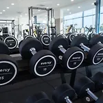 Hl Club מלון