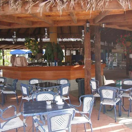 Hl Club Ξενοδοχείο